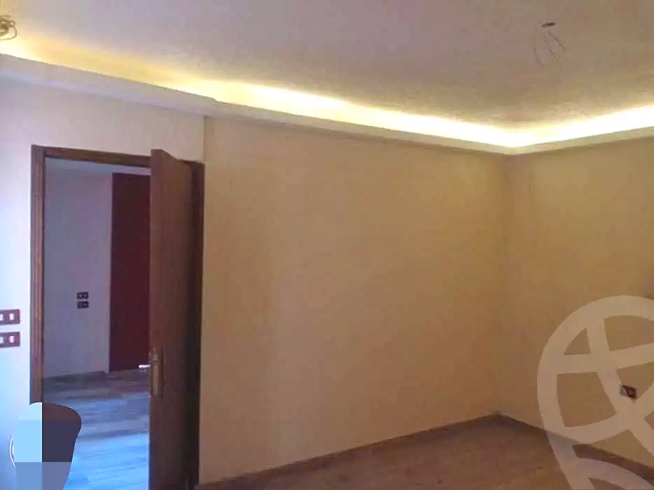 https://aqarmap.com.eg/ar/listing/6937941-for-sale-cairo-ain-shams-6-october-st