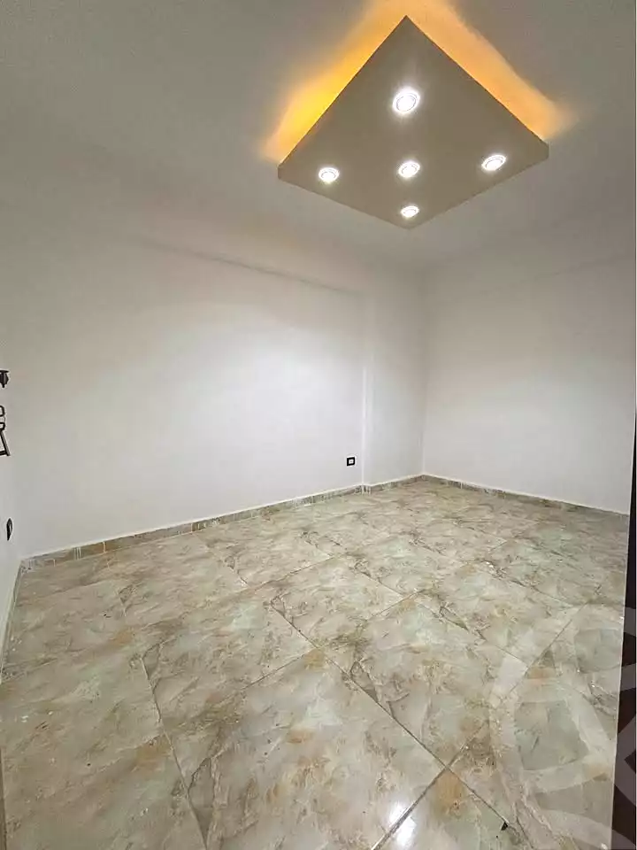 https://aqarmap.com.eg/ar/listing/6937987-for-sale-alexandria-sydy-bshr-sydy-bshr-bhry-shr-mhmwd-l-yswy