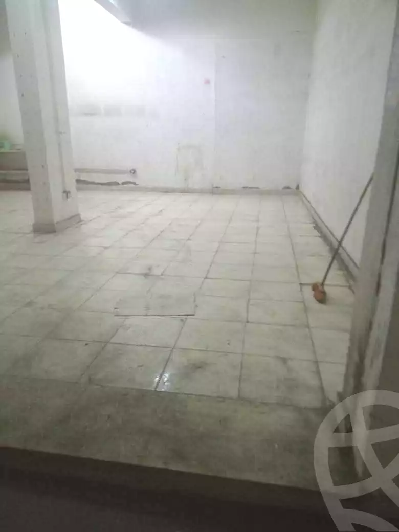https://aqarmap.com.eg/en/listing/6938393-for-sale-alexandria-al-agamy-el-hanouvel