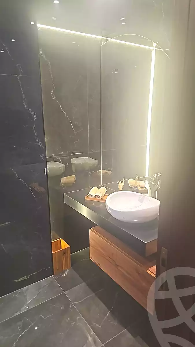 بنتهاوس بـ٤ غرف نوم في فيفث سكوير المراسم، صورة ٤ من ٦