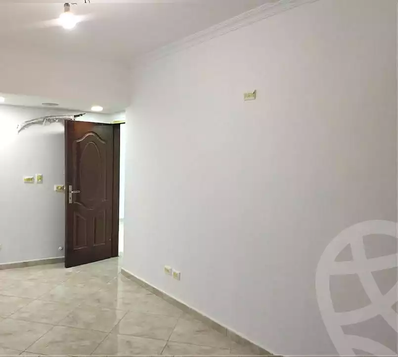 https://aqarmap.com.eg/ar/listing/6938918-for-sale-cairo-helwan-rostom-st