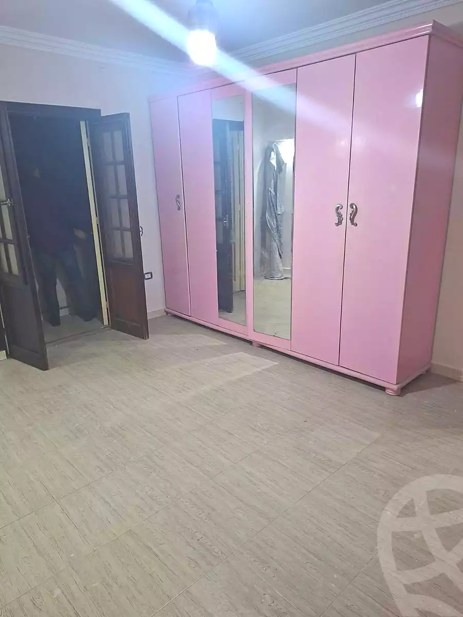 https://aqarmap.com.eg/en/listing/6939006-for-sale-cairo-helwan-helwan-el-sharkeya-mostafa-safwat-st