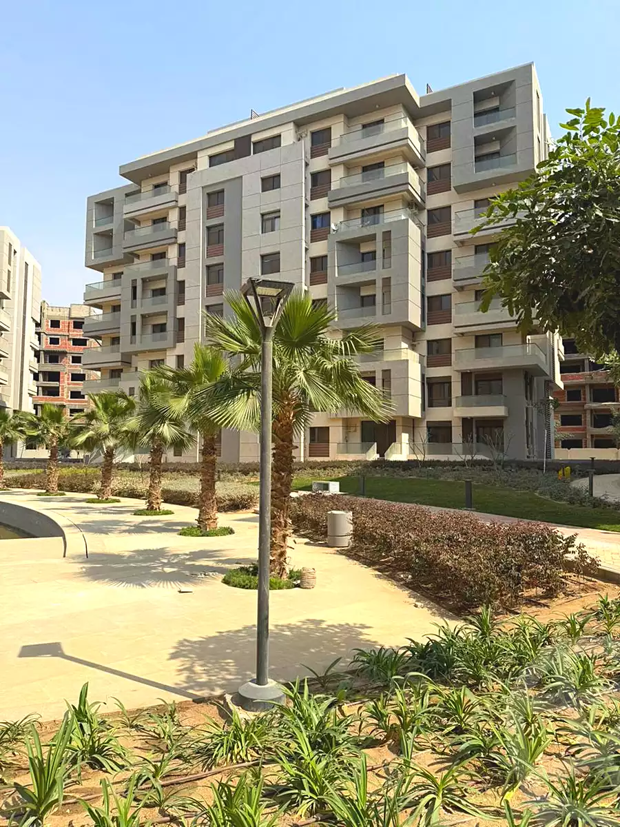 https://aqarmap.com.eg/ar/listing/6939491-for-sale-cairo-new-administrative-capital-mntq-lmstthmryn-blw-fyrt