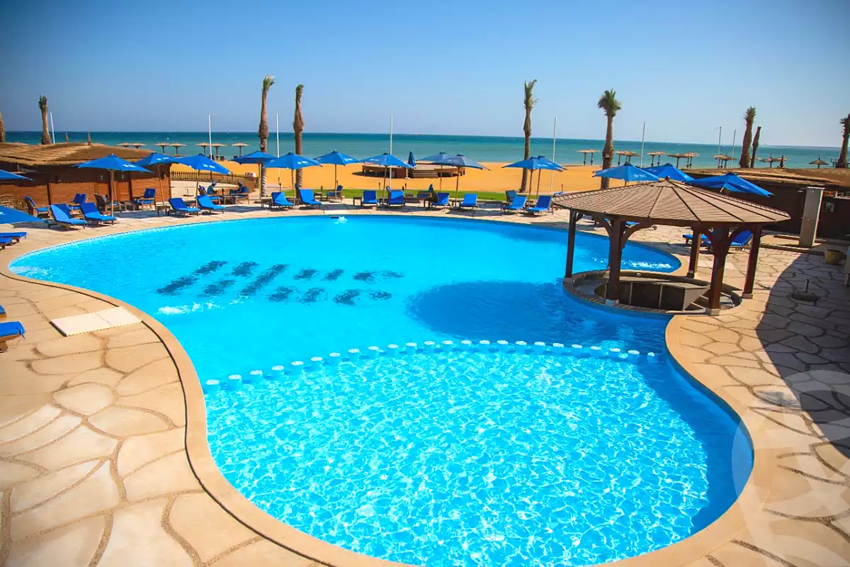 https://aqarmap.com.eg/ar/listing/6939562-for-sale-ain-elsokhna-resorts-blue-blue