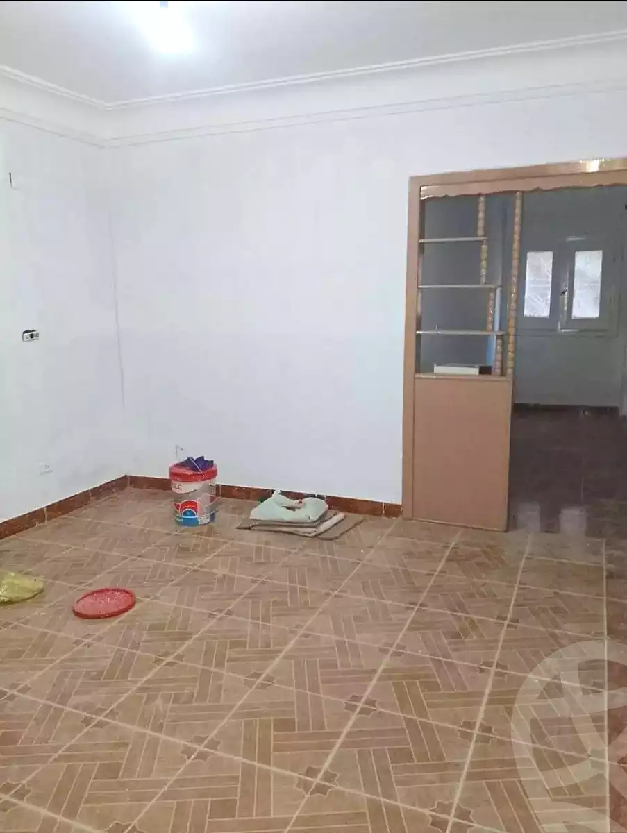 https://aqarmap.com.eg/ar/listing/6939676-for-sale-alexandria-al-agamy-bw-ywsf-el-forn-st