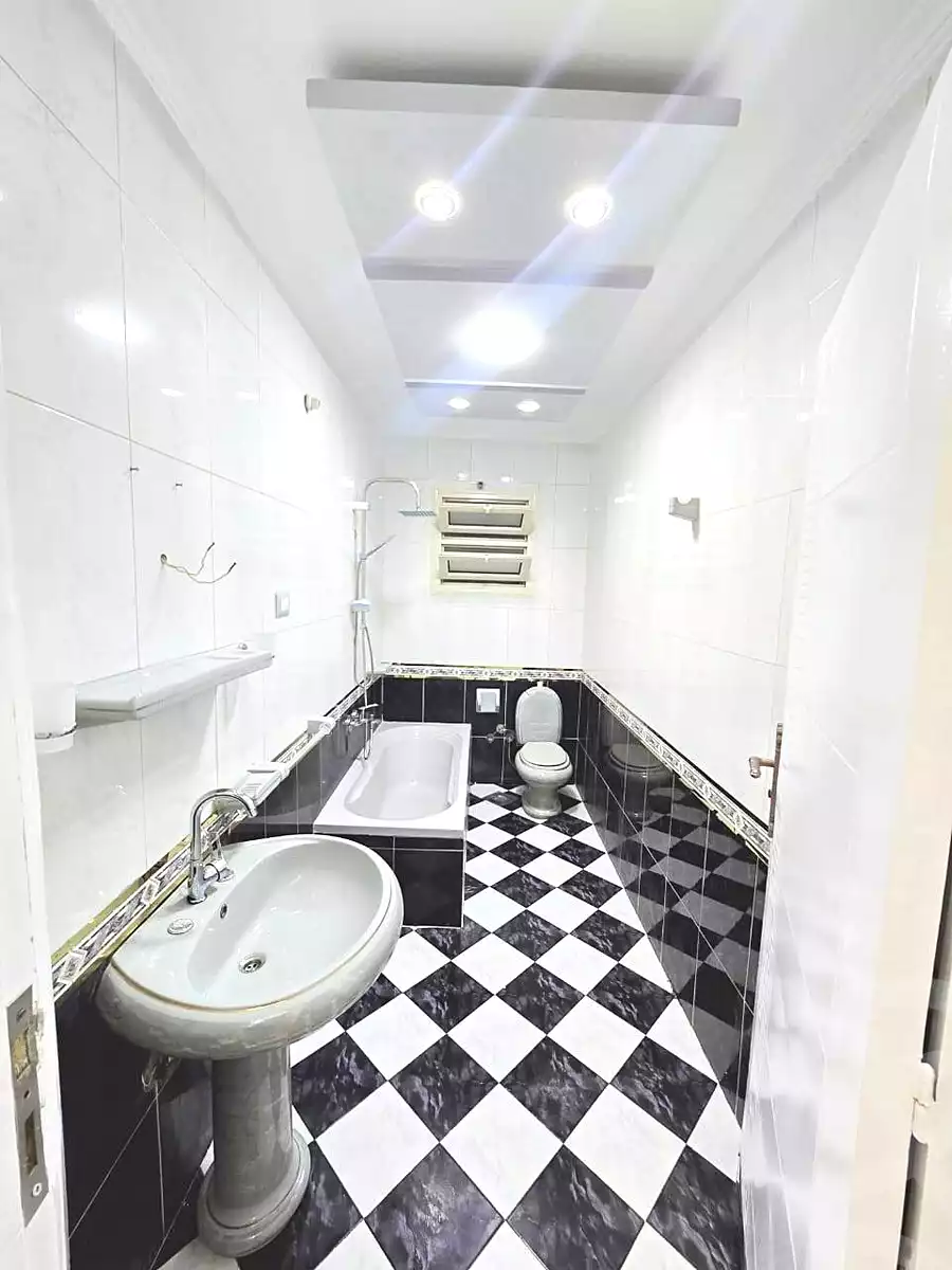 https://aqarmap.com.eg/en/listing/6940138-for-sale-alexandria-miami-mahmoud-el-isawy-st