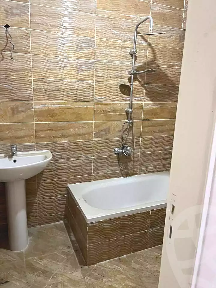 https://aqarmap.com.eg/ar/listing/6940731-for-sale-alexandria-lsywf-el-seyouf-qebly