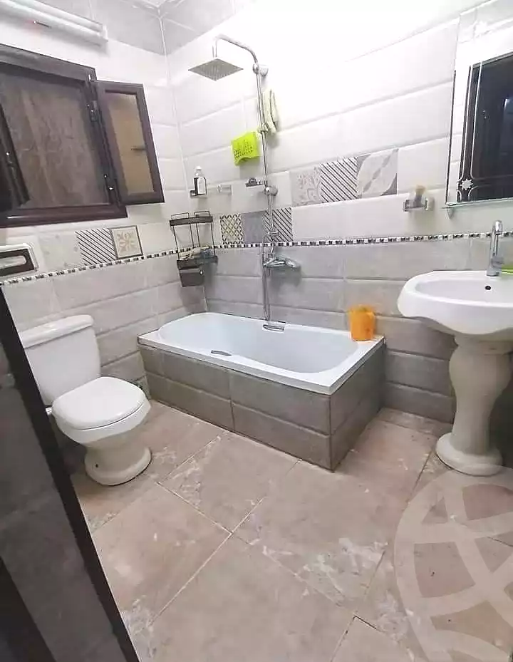 https://aqarmap.com.eg/en/listing/6940755-for-sale-cairo-ain-shams-alf-maskn-ismail-el-fangari-st