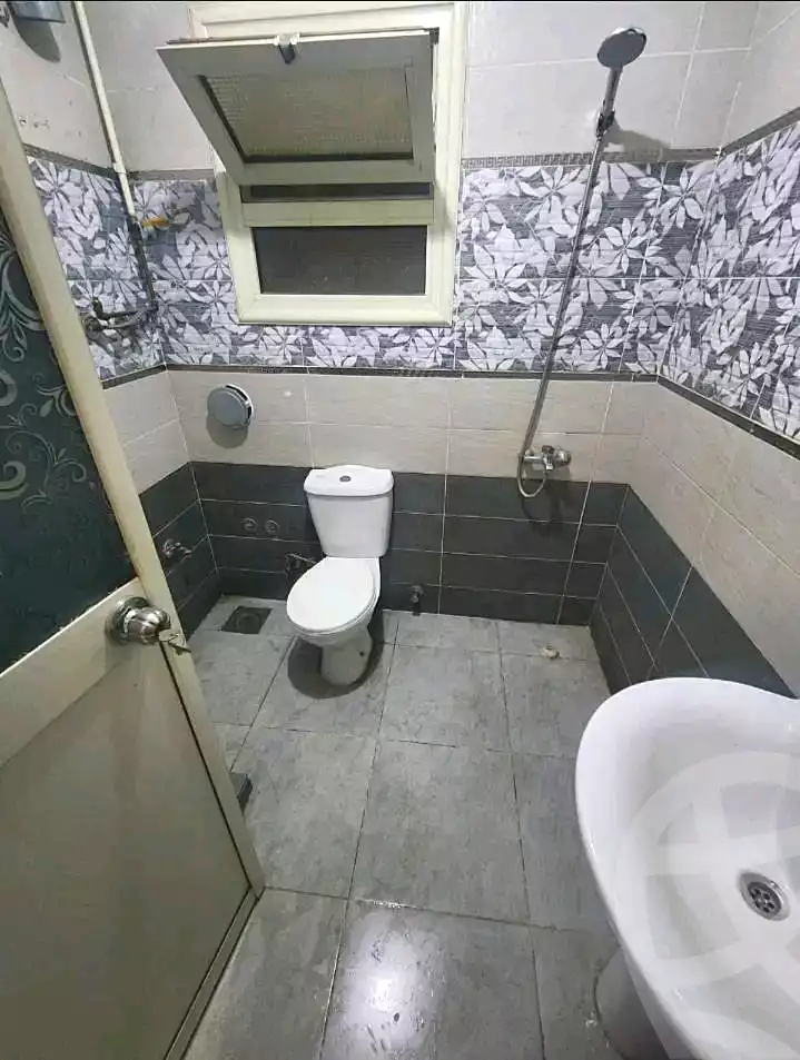 https://aqarmap.com.eg/en/listing/6940791-for-rent-cairo-ain-shams-jsr-lswys-el-arbaeen-st