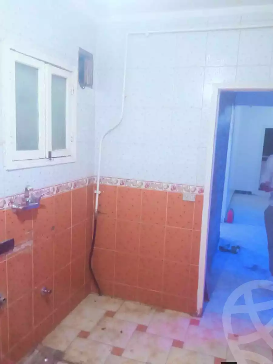 https://aqarmap.com.eg/ar/listing/6941159-for-rent-cairo-helwan-zou-el-fekar-basha-st