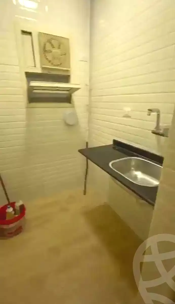 https://aqarmap.com.eg/ar/listing/6941898-for-sale-alexandria-sydy-bshr-sydy-bshr-bhry