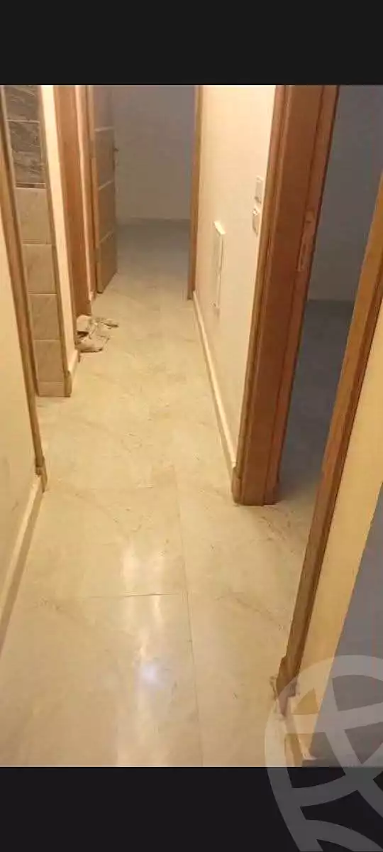 https://aqarmap.com.eg/ar/listing/6941960-for-sale-cairo-ain-shams-ain-shams-el-sharkia-el-zahraa-st