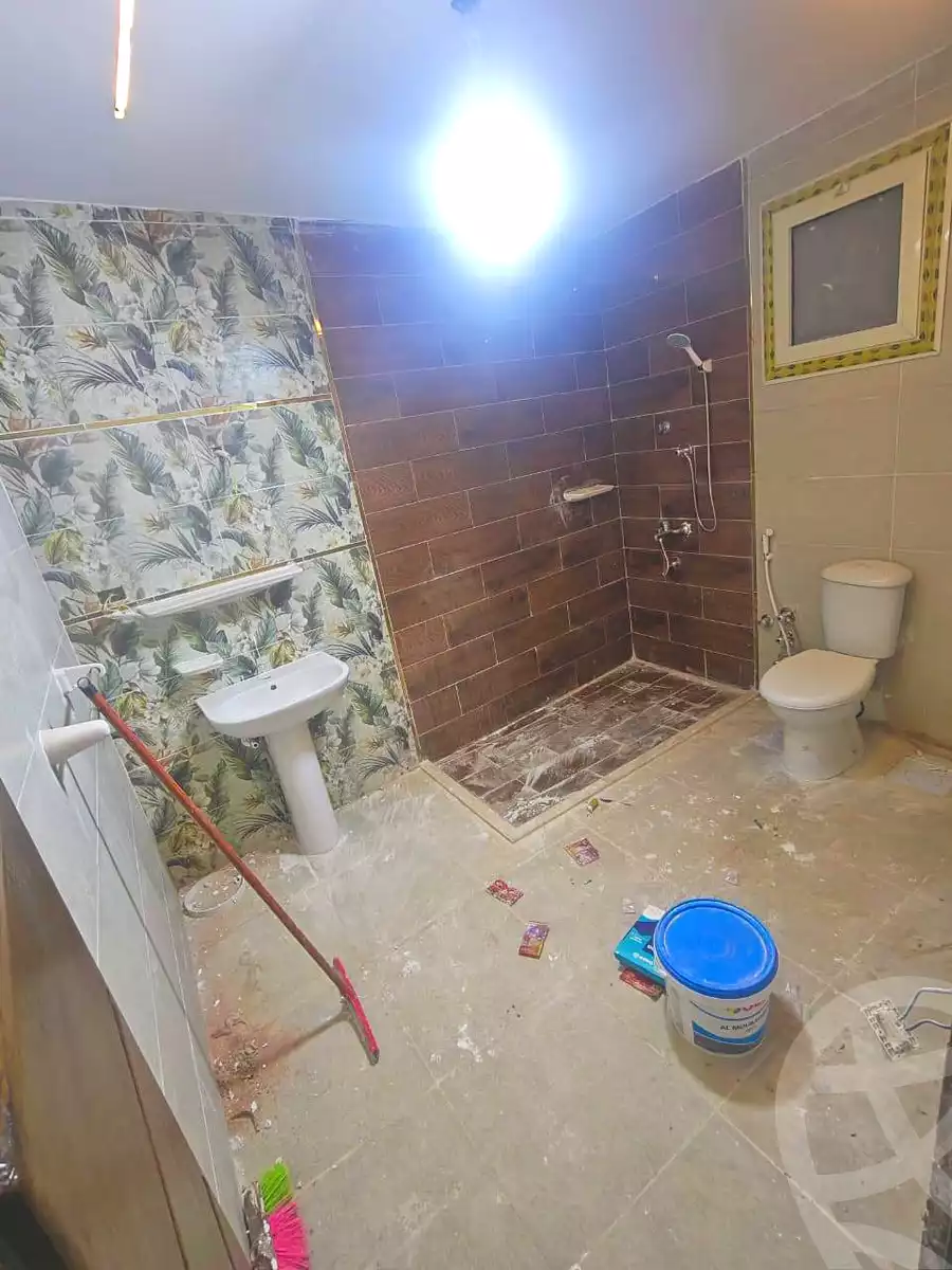 https://aqarmap.com.eg/ar/listing/6942399-for-sale-alexandria-al-agamy-el-hanouvel-el-zahraa-city-st