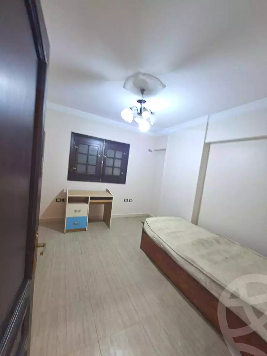 https://aqarmap.com.eg/ar/listing/6942933-for-sale-cairo-helwan-helwan-el-sharkeya-mostafa-safwat-st