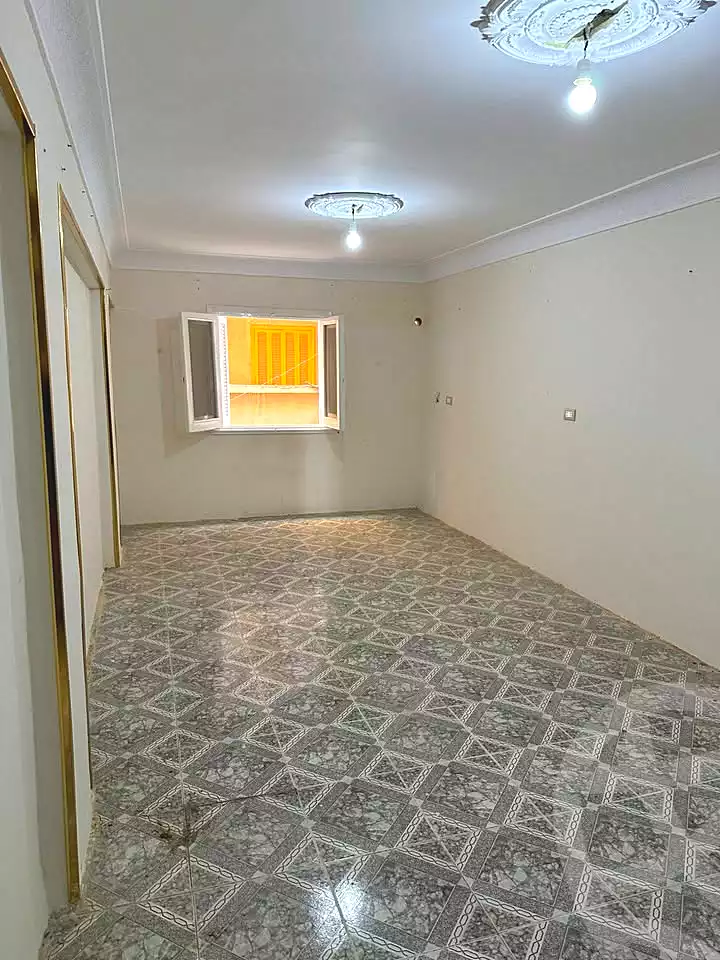 https://aqarmap.com.eg/ar/listing/6942985-for-sale-alexandria-al-agamy-el-hanouvel-radwan-st