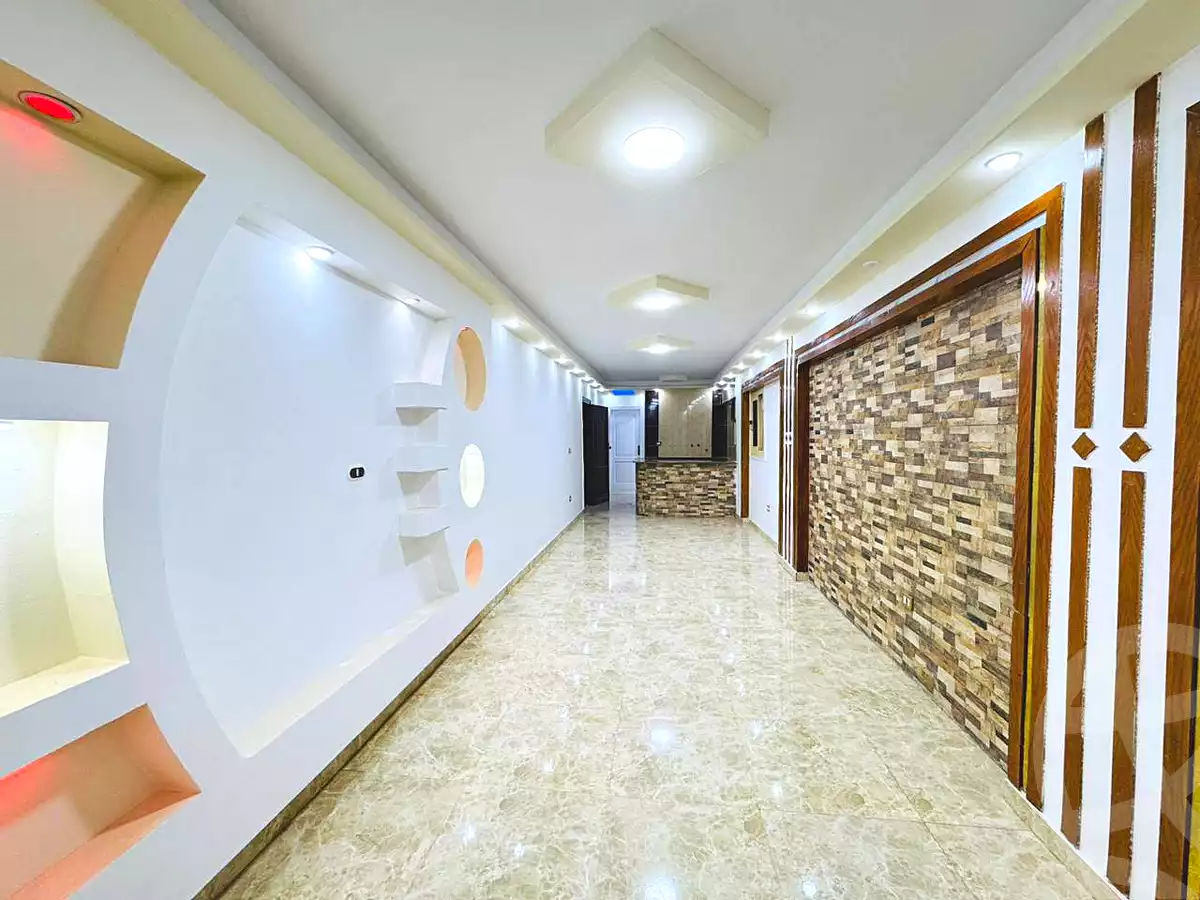 https://aqarmap.com.eg/ar/listing/6943125-for-sale-alexandria-al-agamy-shataa-el-nakheel