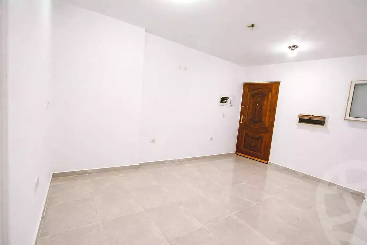 https://aqarmap.com.eg/ar/listing/6943795-for-sale-cairo-ain-shams-ain-shams-el-sharkia