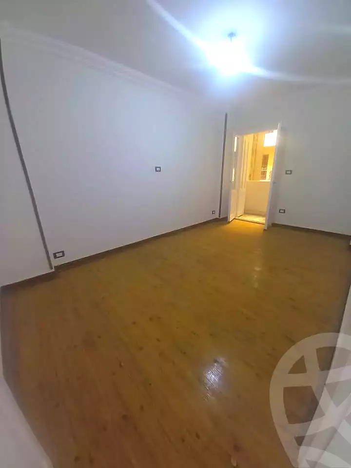 https://aqarmap.com.eg/en/listing/6943844-for-sale-alexandria-el-mandara-alex-el-mandara-bahri