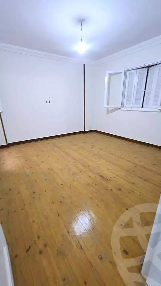 https://aqarmap.com.eg/en/listing/6943844-for-sale-alexandria-el-mandara-alex-el-mandara-bahri