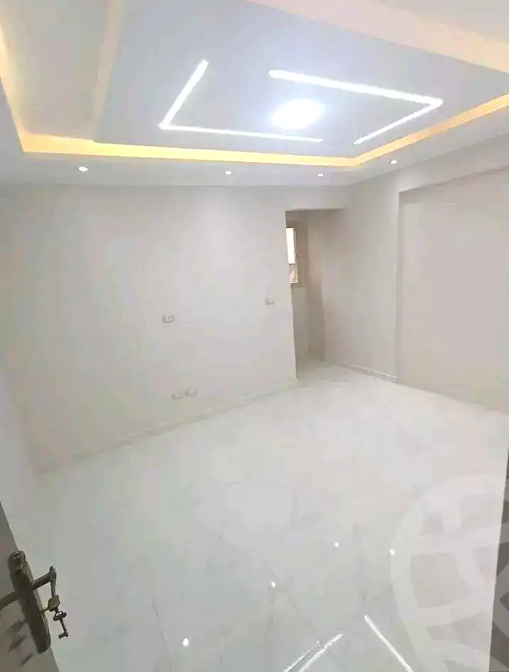 https://aqarmap.com.eg/ar/listing/6943843-for-sale-alexandria-sydy-bshr-sydy-bshr-bhry-shr-mhmwd-l-yswy