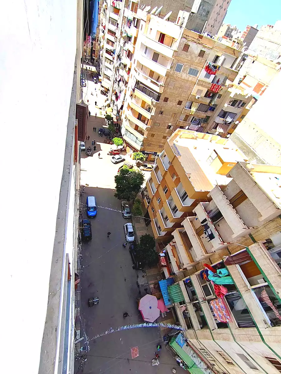 https://aqarmap.com.eg/en/listing/6943975-for-sale-alexandria-el-asafra-l-sfr-qbly-el-maahad-el-dini-st