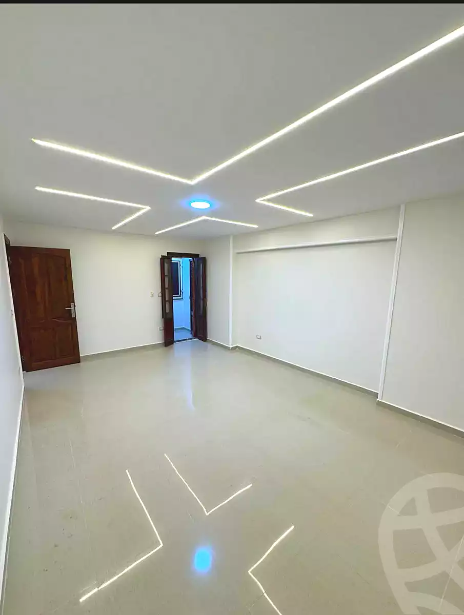https://aqarmap.com.eg/ar/listing/6944001-for-sale-alexandria-sydy-bshr-sydy-bshr-bhry-shr-mhmwd-l-yswy