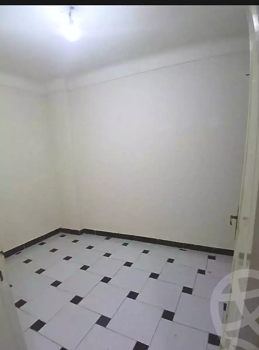 https://aqarmap.com.eg/en/listing/6944116-for-rent-alexandria-el-asafra