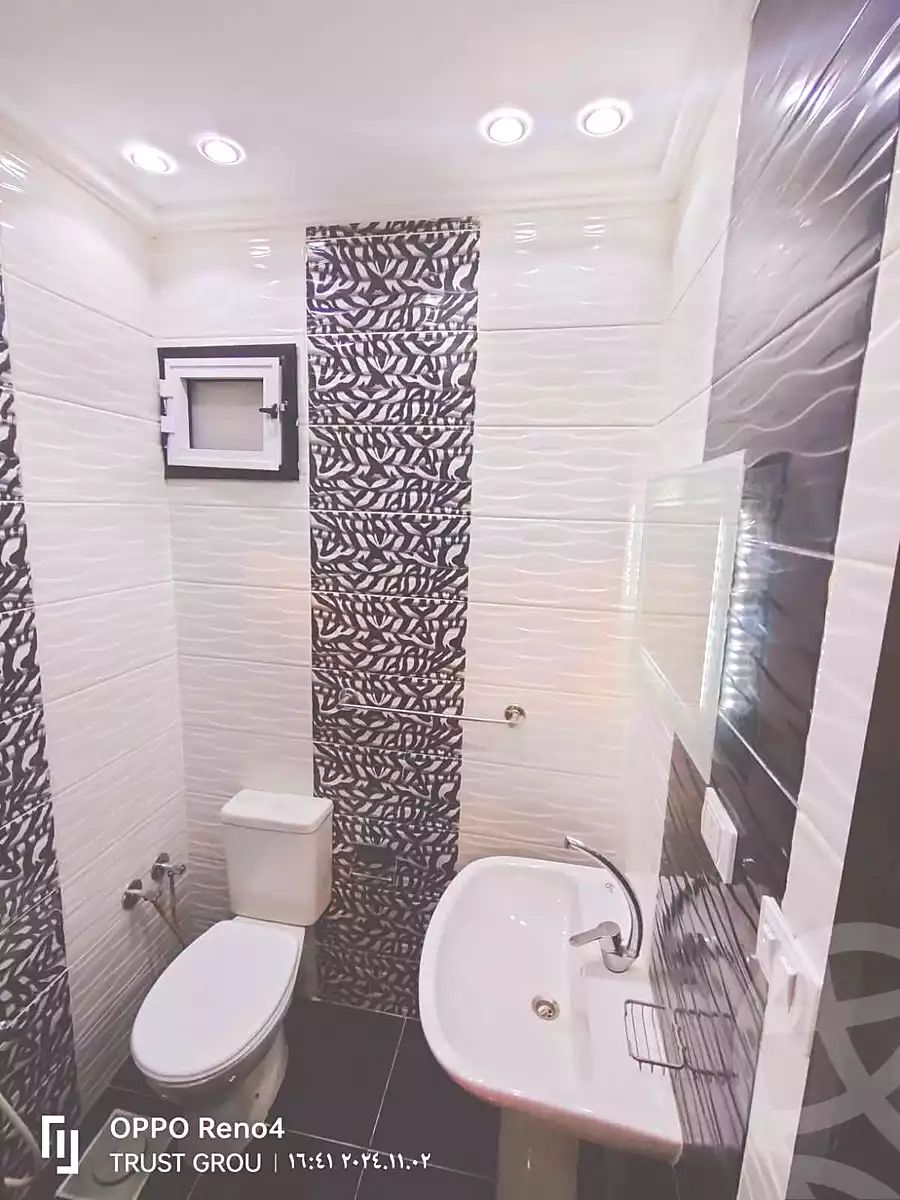 https://aqarmap.com.eg/en/listing/6944185-for-sale-alexandria-al-agamy-lbytsh-bianchiii