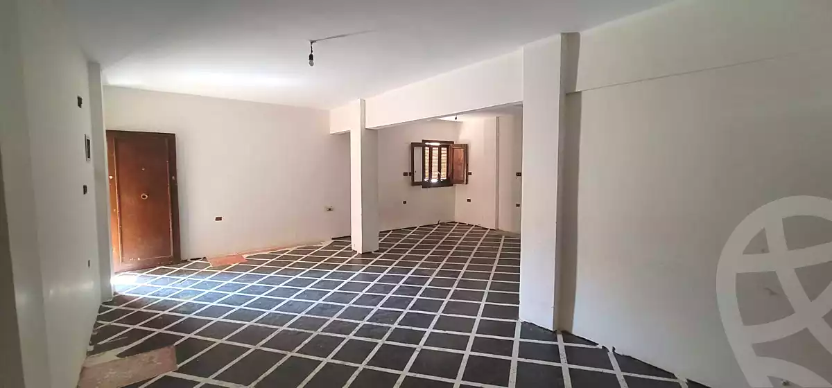 https://aqarmap.com.eg/ar/listing/6944252-for-sale-cairo-el-sheikh-zayed-city-el-hay-el-hady-ashaer-area-1-el-marwa-st