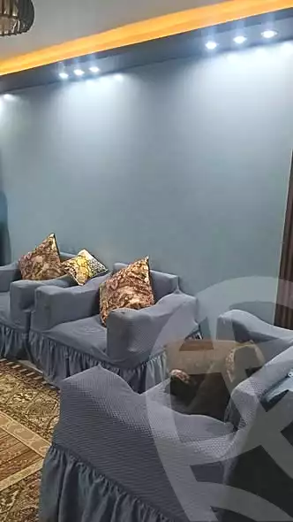 https://aqarmap.com.eg/ar/listing/6944359-for-sale-cairo-helwan-ahmed-enci-st