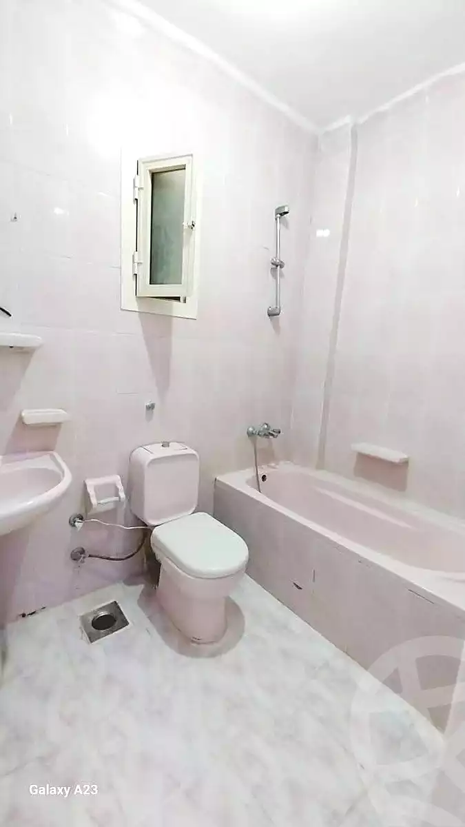 https://aqarmap.com.eg/ar/listing/6944585-for-sale-alexandria-al-agamy-shataa-el-nakheel