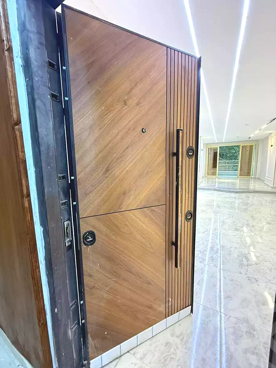 https://aqarmap.com.eg/ar/listing/6944652-for-sale-alexandria-al-agamy-lbytsh-bianchiii