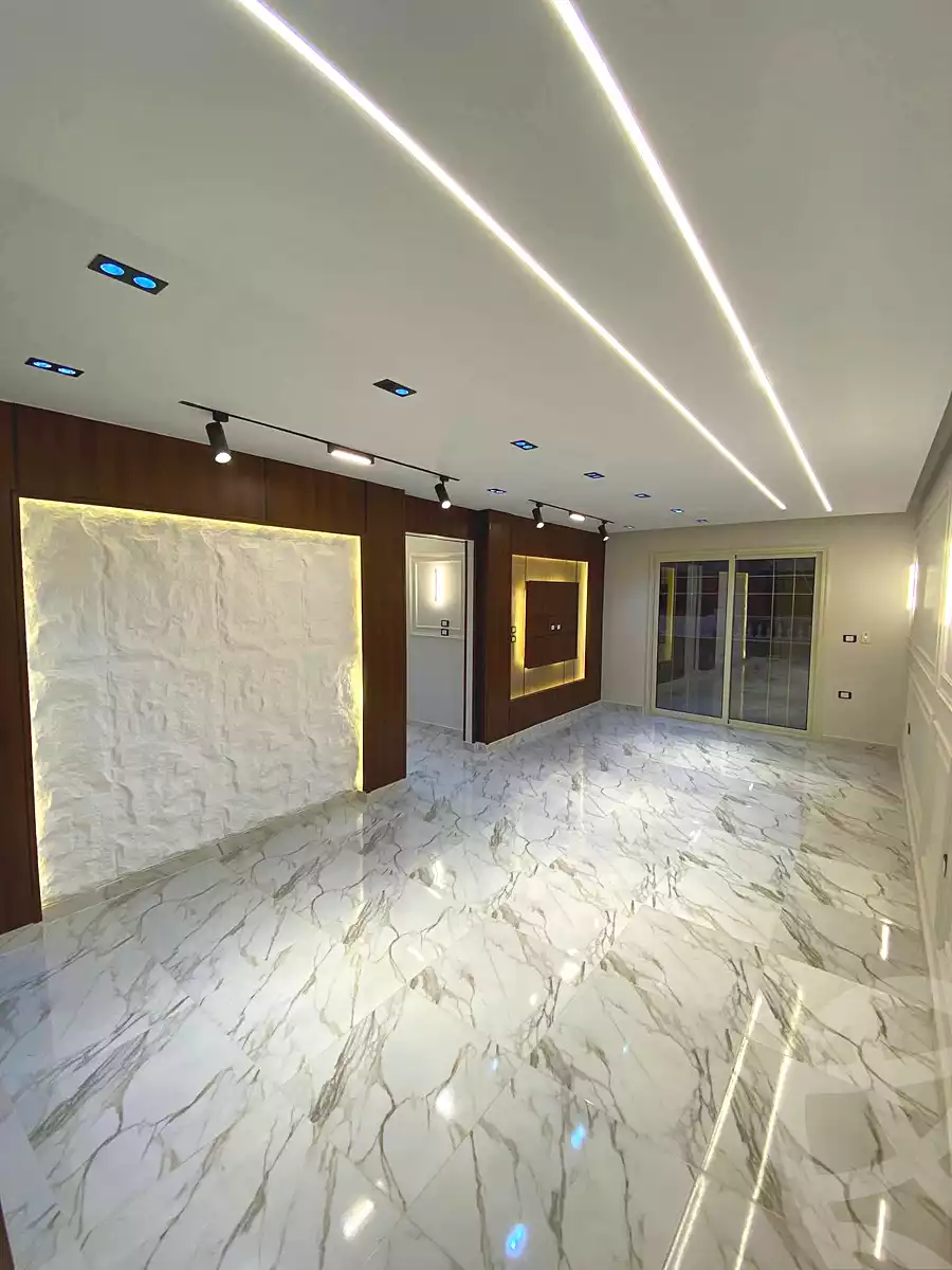 https://aqarmap.com.eg/ar/listing/6944691-for-sale-alexandria-al-agamy-lbytsh-shahr-al-assal-st