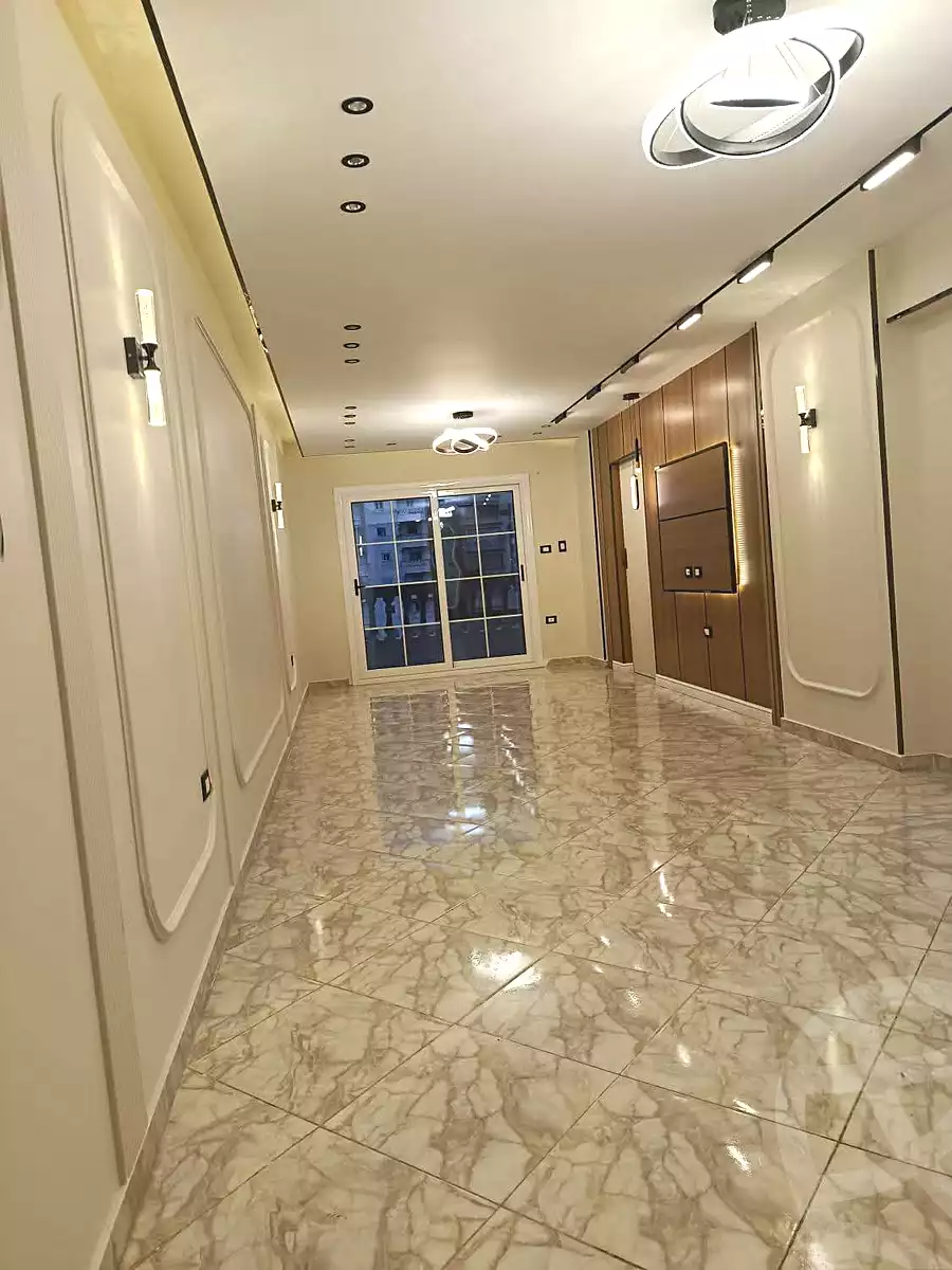 https://aqarmap.com.eg/ar/listing/6944751-for-sale-alexandria-al-agamy-bw-ywsf