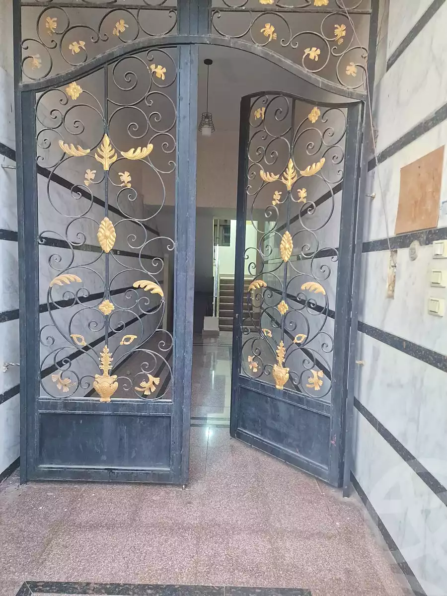 https://aqarmap.com.eg/ar/listing/6906357-for-sale-cairo-al-oubour-el-hay-el-taseaa-el-thaqafa-st