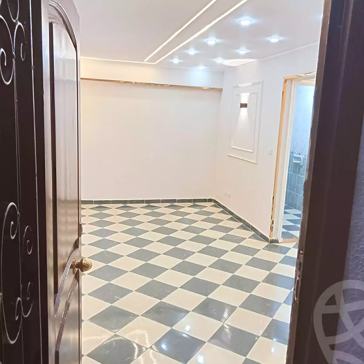https://aqarmap.com.eg/ar/listing/6945474-for-sale-alexandria-sydy-bshr-sydy-bshr-qbly-saif-st