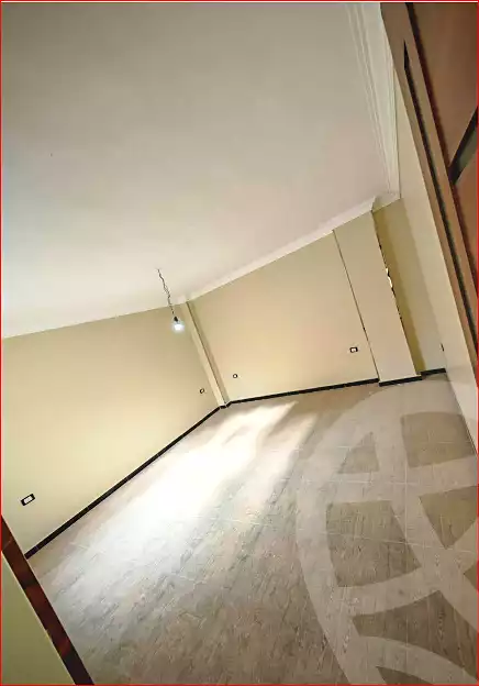 https://aqarmap.com.eg/ar/listing/6945675-for-sale-cairo-helwan-mnshy-yn-hlwn-rael-st