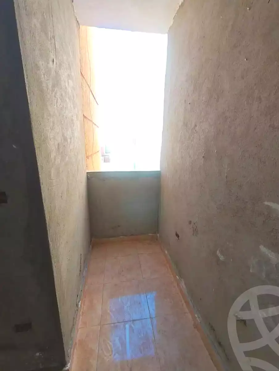 https://aqarmap.com.eg/ar/listing/6945890-for-sale-alexandria-al-agamy-el-hanouvel-yathreb-st