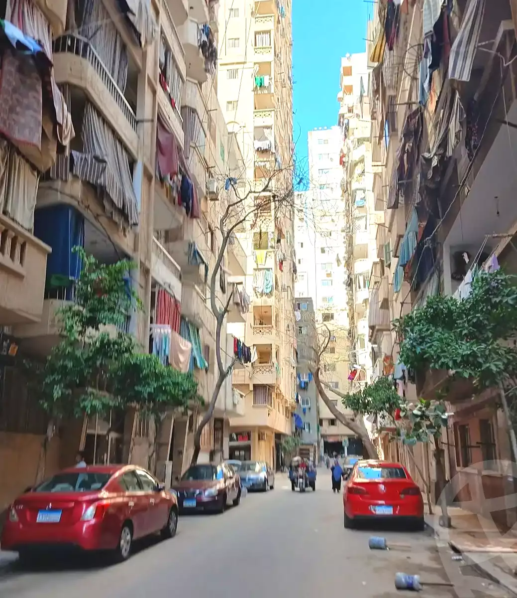 https://aqarmap.com.eg/ar/listing/6946174-for-rent-alexandria-el-mandara-alex-el-mandara-bahri-sidi-kamal-st