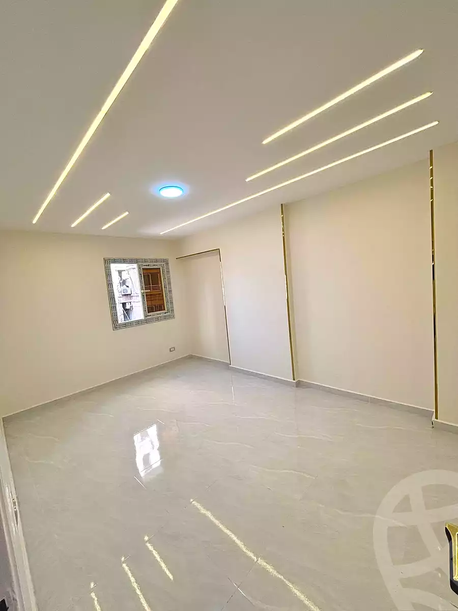 https://aqarmap.com.eg/en/listing/6946238-for-sale-alexandria-sydy-bshr-sydy-bshr-bhry-shr-mhmwd-l-yswy