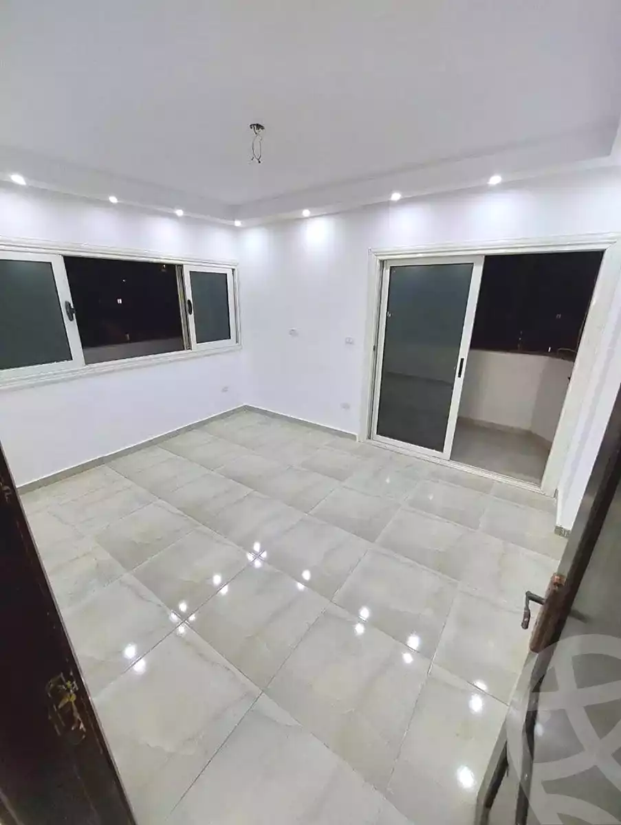 https://aqarmap.com.eg/ar/listing/6946244-for-sale-alexandria-sydy-bshr