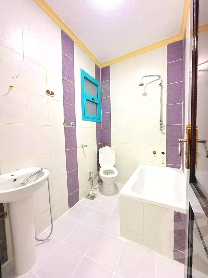 https://aqarmap.com.eg/en/listing/6946316-for-sale-alexandria-al-agamy-shataa-el-nakheel