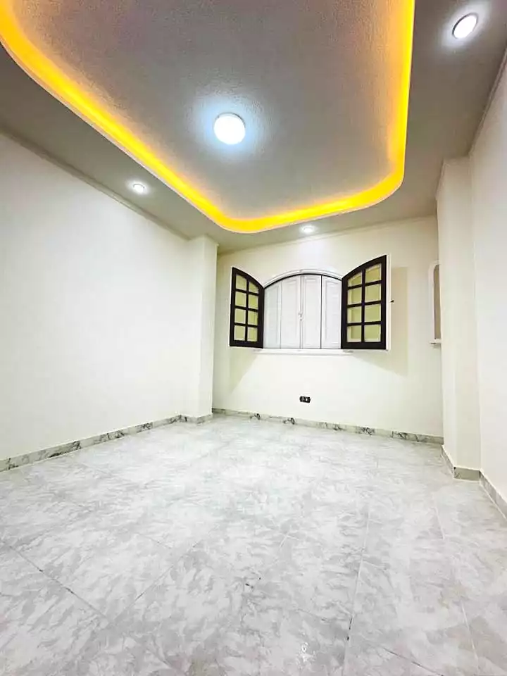 https://aqarmap.com.eg/en/listing/6946666-for-sale-alexandria-al-agamy-shataa-el-nakheel-street-45
