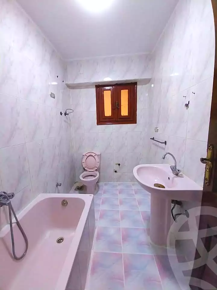 https://aqarmap.com.eg/ar/listing/6946702-for-sale-alexandria-al-agamy-shataa-el-nakheel-street-45