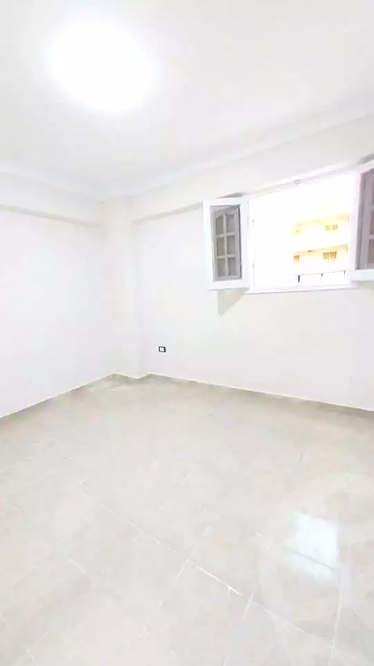 https://aqarmap.com.eg/ar/listing/6946722-for-sale-alexandria-al-agamy-shataa-el-nakheel-street-45