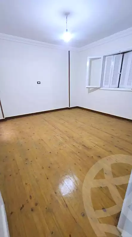 https://aqarmap.com.eg/en/listing/6947210-for-sale-alexandria-el-mandara-shr-jml-bd-lnsr