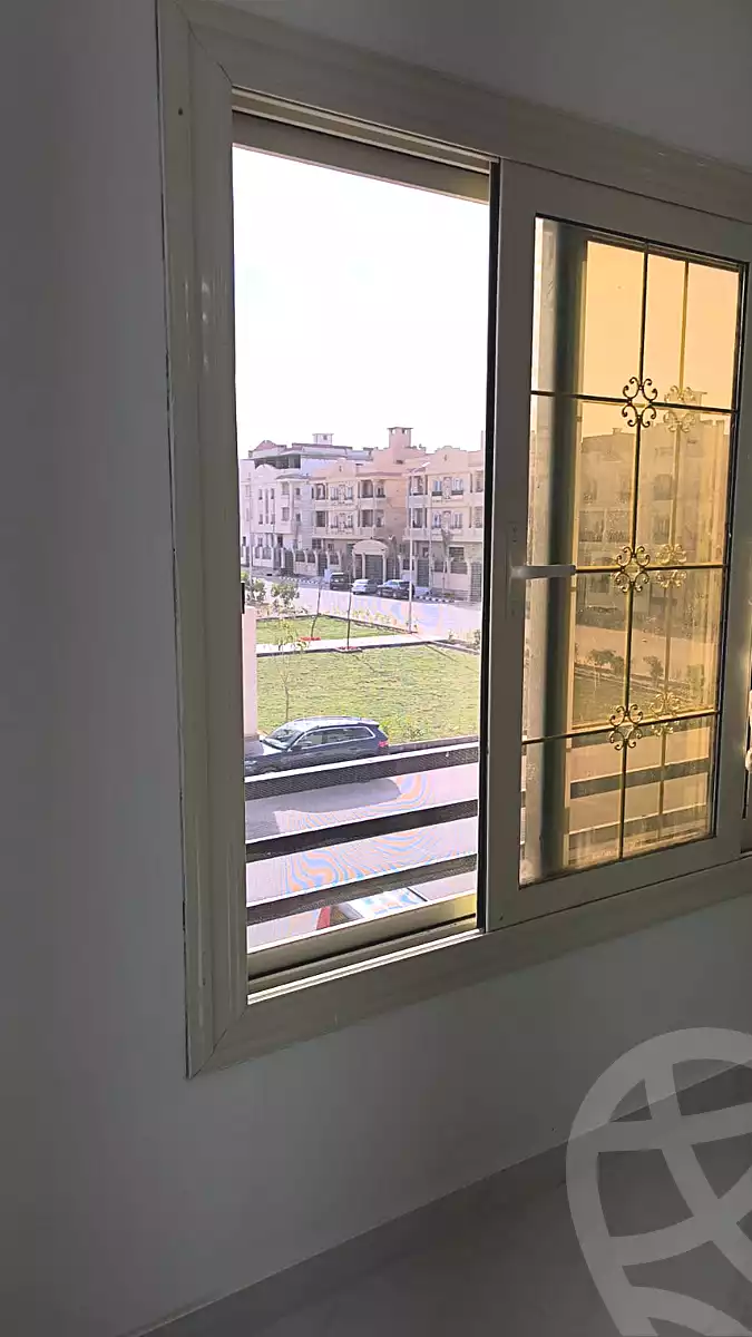 https://aqarmap.com.eg/ar/listing/6947195-for-rent-cairo-6th-of-october-el-hay-el-motamyz-first-touristic-village-al-lewaa-mohammed-ezzat-el-zyadi-st