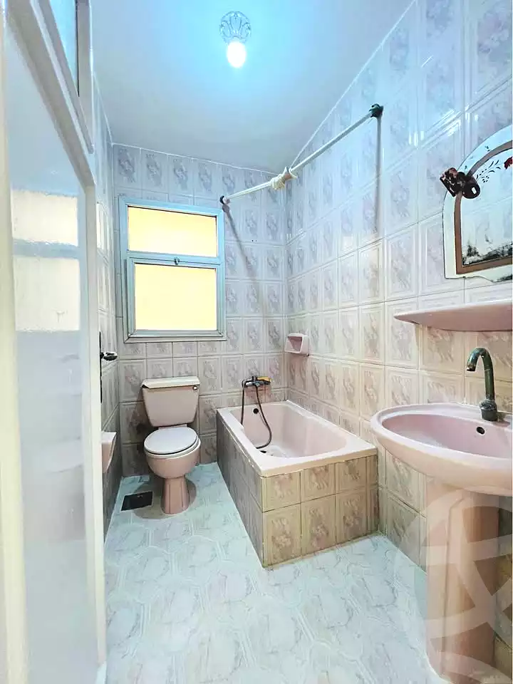 https://aqarmap.com.eg/ar/listing/6947269-for-sale-alexandria-al-agamy-shataa-el-nakheel