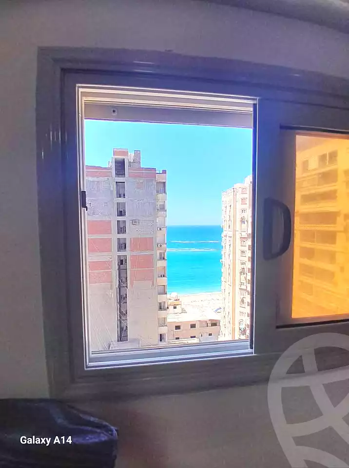 https://aqarmap.com.eg/ar/listing/6947435-for-sale-alexandria-el-mandara-shr-jml-bd-lnsr