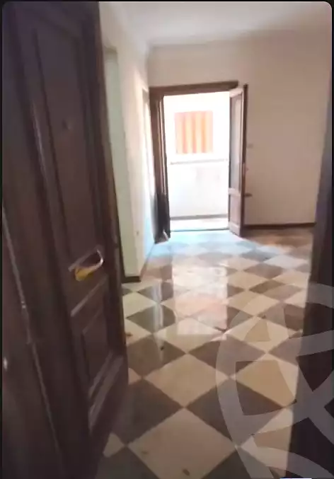 https://aqarmap.com.eg/ar/listing/6947625-for-rent-alexandria-al-agamy-bw-ywsf